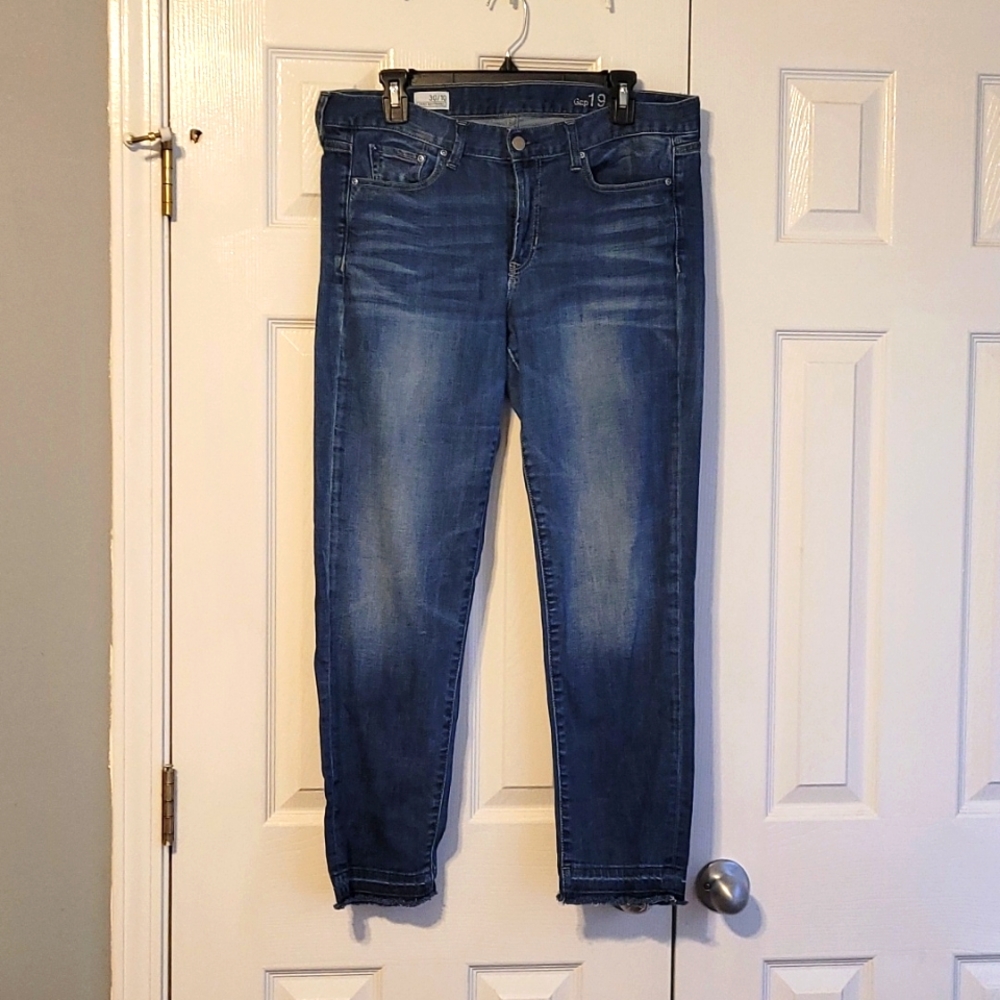 GAP sexy boyfriend jeans, size 30 or size 10